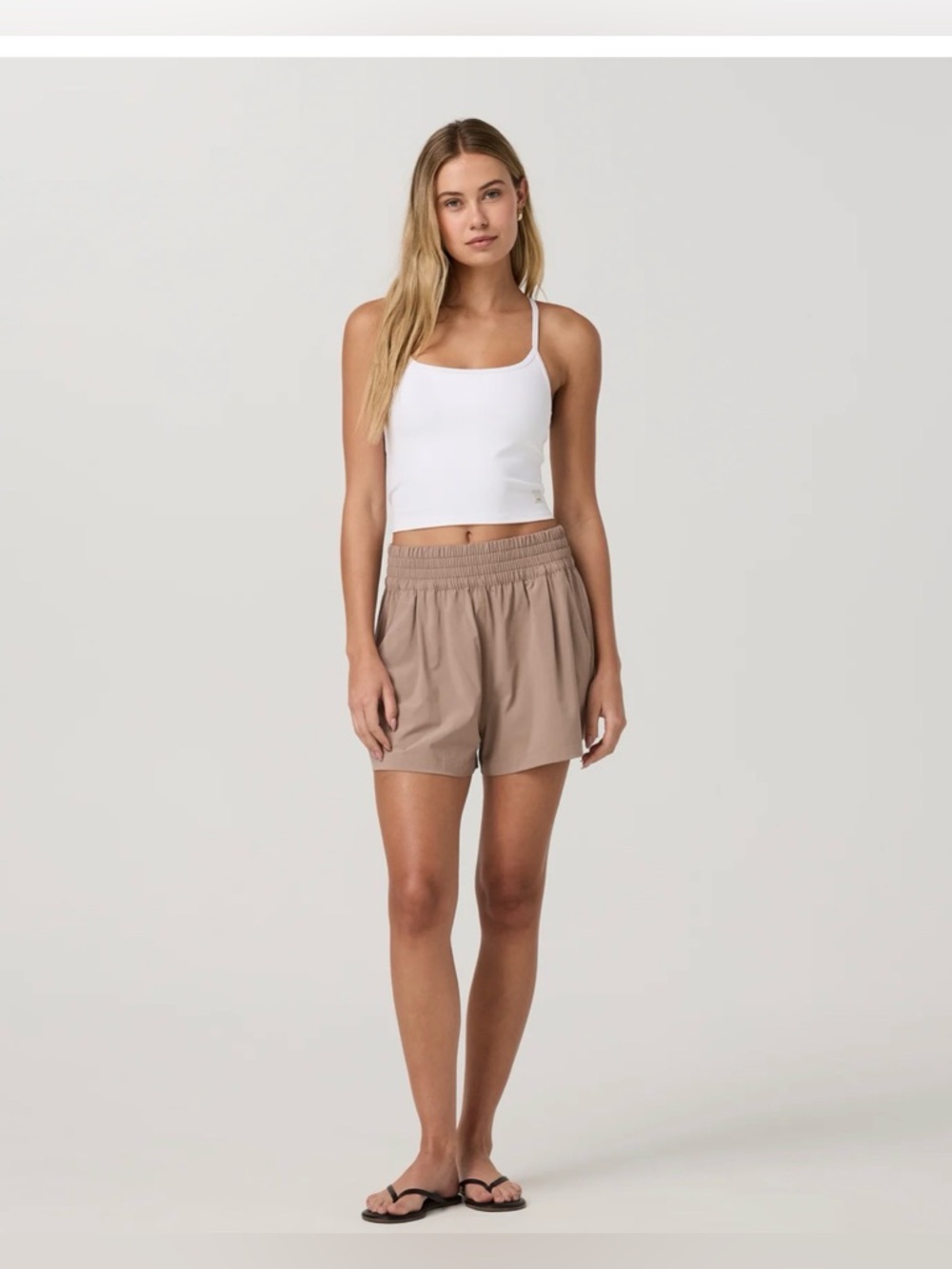 Vuori High-Waist Elastic Pull-On Shorts in Beige